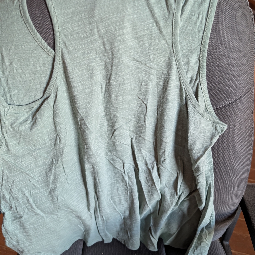 NWT NATURAL LIFE Tank Top - Picture 4 of 6